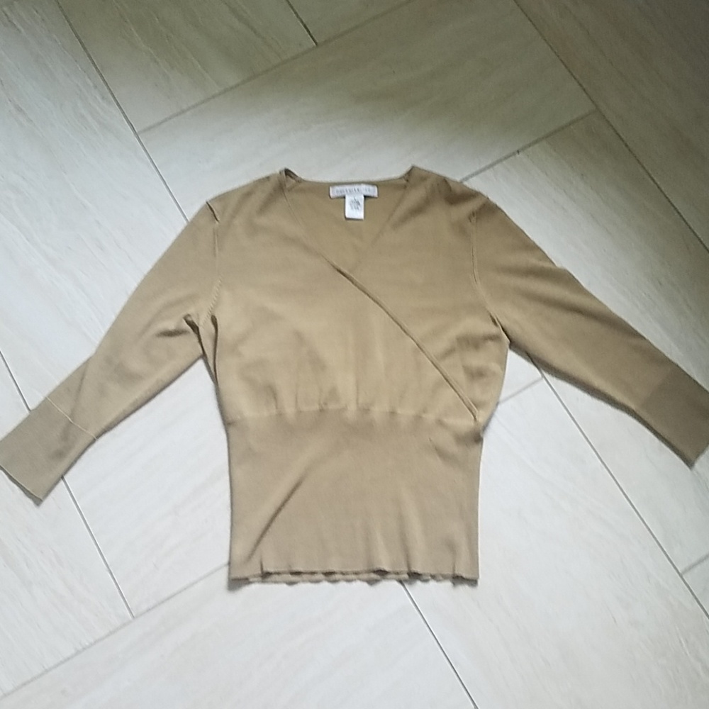 Pursuits, ltd top